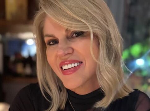 em-tratamento-contra-o-cancer,-val-marchiori-chora-ao-cortar-o-cabelo