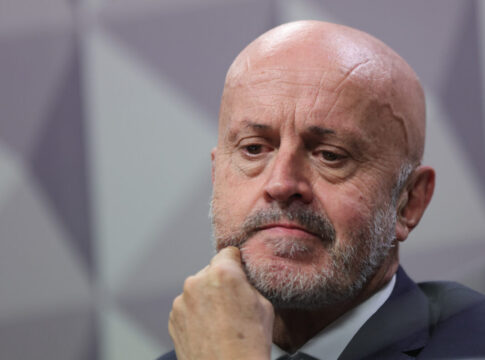 coaf:-empresa-de-careca-do-inss-movimentou-5-vezes-mais-que-a-renda