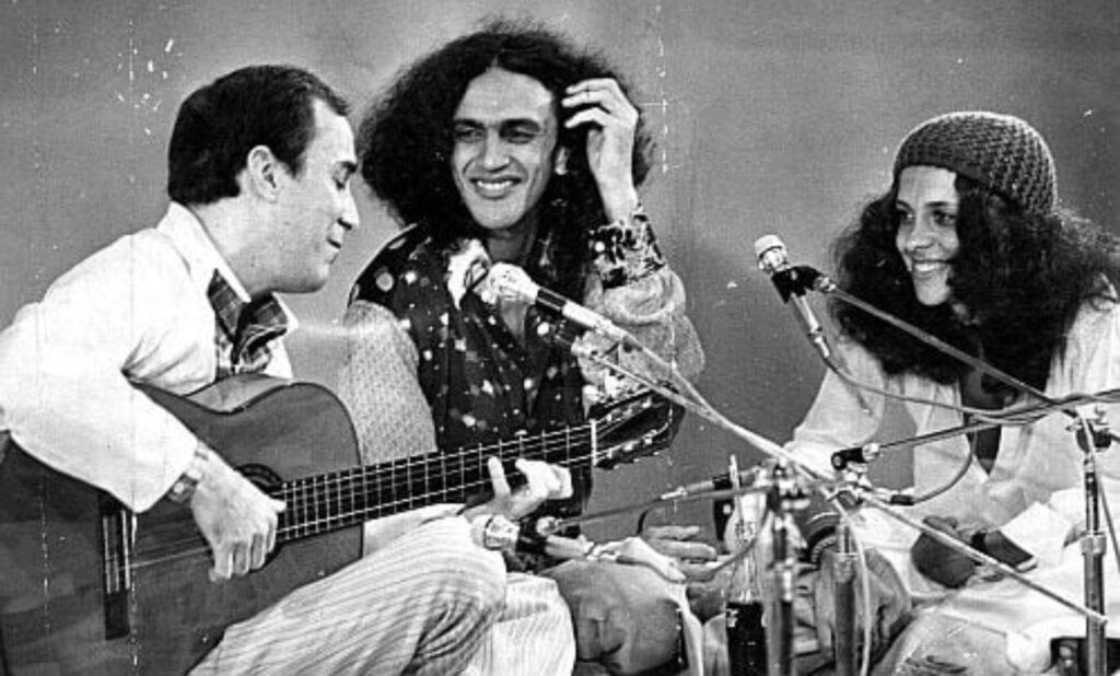 joao-gilberto:-a-influencia-que-levou-caetano-veloso-para-a-musica