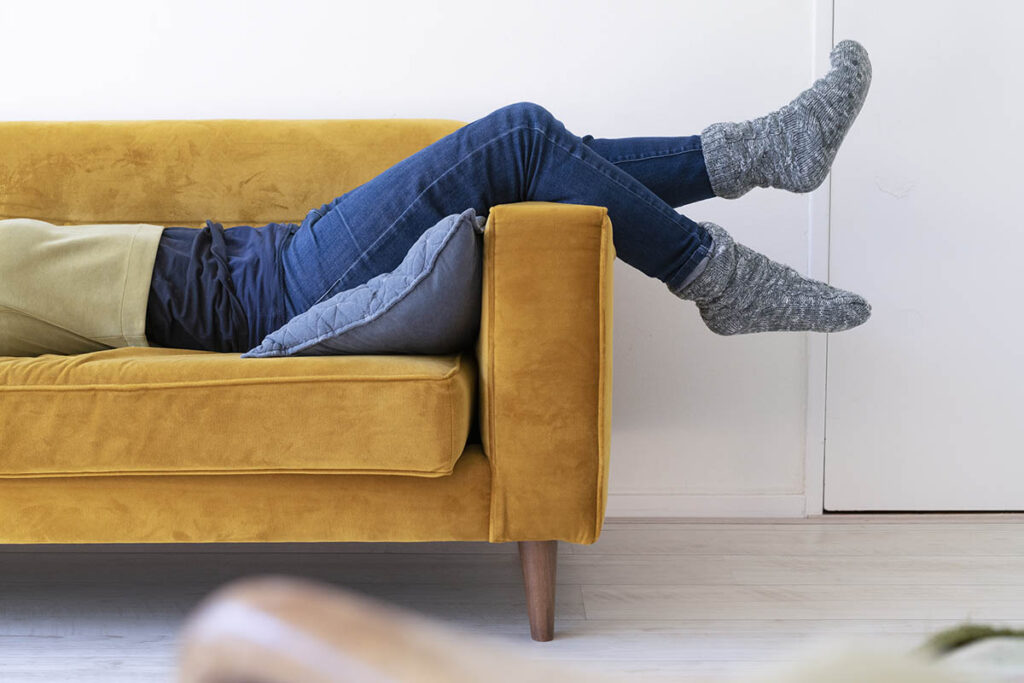 sofa-na-sala-e-coisa-do-passado:-veja-tres-opcoes-mais-baratas