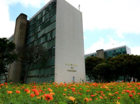 governo-recupera-r$-60-bilhoes-e-intensifica-combate-a-fraudes-fiscais