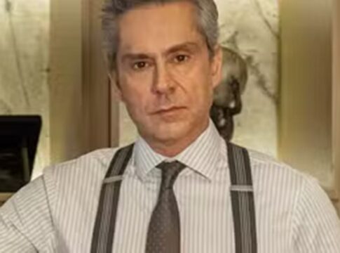 personagem-assume-redias-e-derruba-marco-aurelio-em-vale-tudo