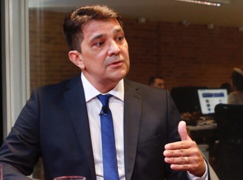 robson-candido-e-condenado-por-stalking,-mas-absolvido-de-corrupcao