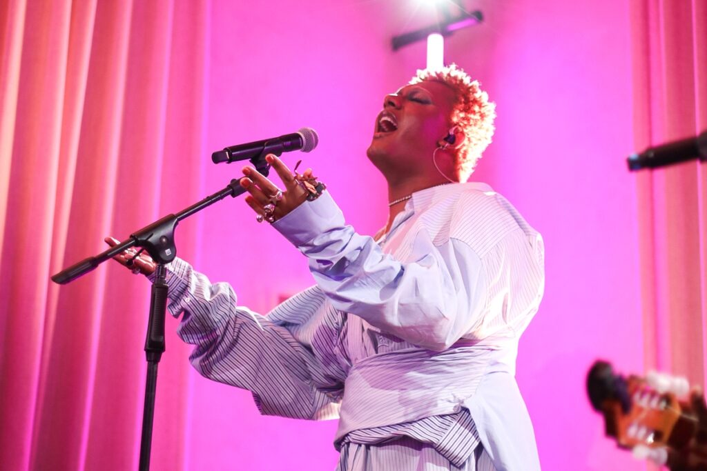 liniker-vai-se-apresentar-no-grammy-latino-ao-lado-de-grandes-nomes
