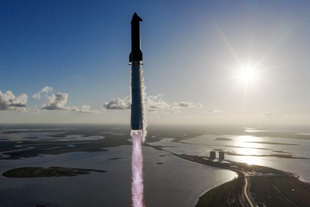 nave-da-spacex-encerra-2o-voo-com-exito-e-faz-belos-videos-da-terra