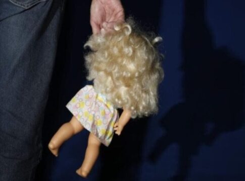 bebe-de-1-ano-foi-encontrada-morta-e-com-ferimentos-na-genitalia