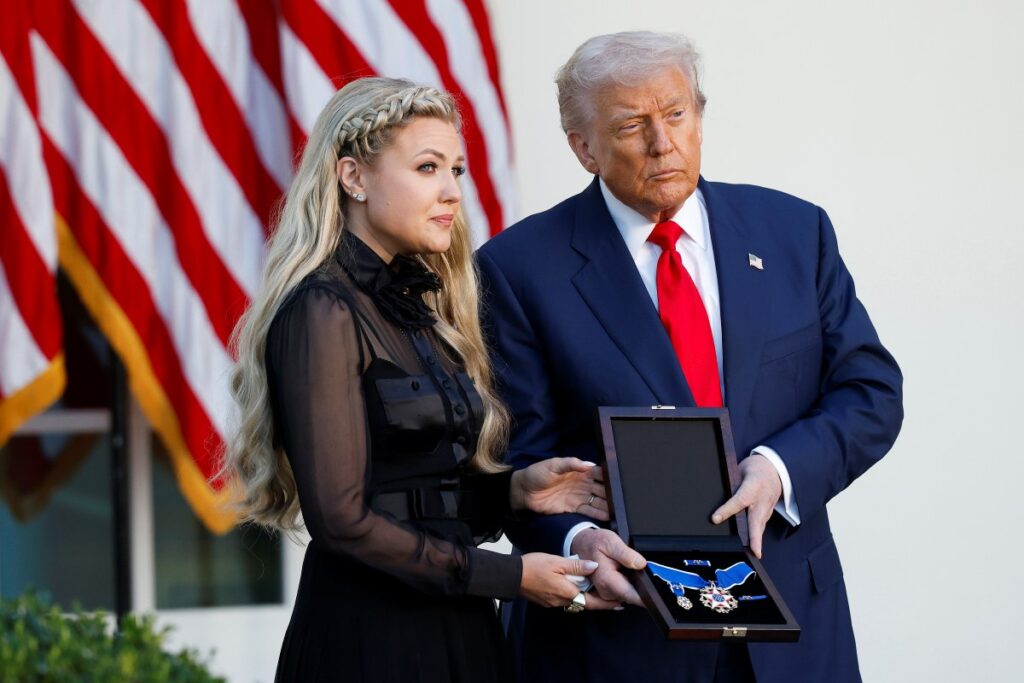 trump-concede-a-maior-honraria-civil-dos-eua-a-charlie-kirk
