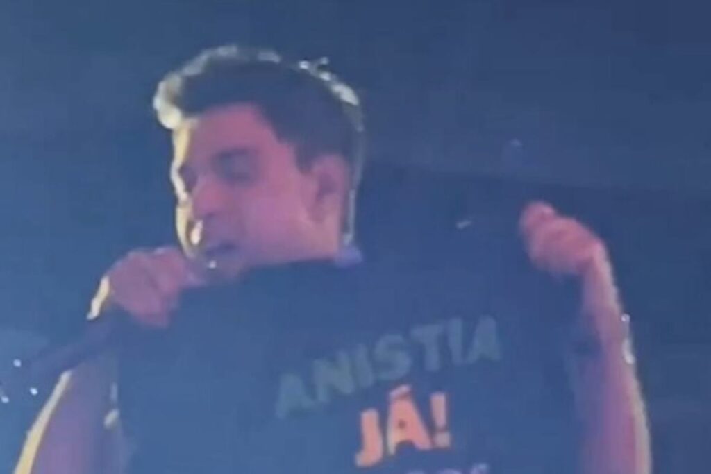 video:-zeze-di-camargo-pede-anistia-a-presos-do-8-de-janeiro-em-show