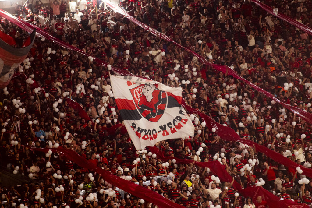 camara-dos-deputados-fara-sessao-em-homenagem-aos-130-anos-do-flamengo