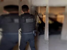 video:-delegado-fica-em-fogo-cruzado-entre-faccionado-do-pcc-e-agentes