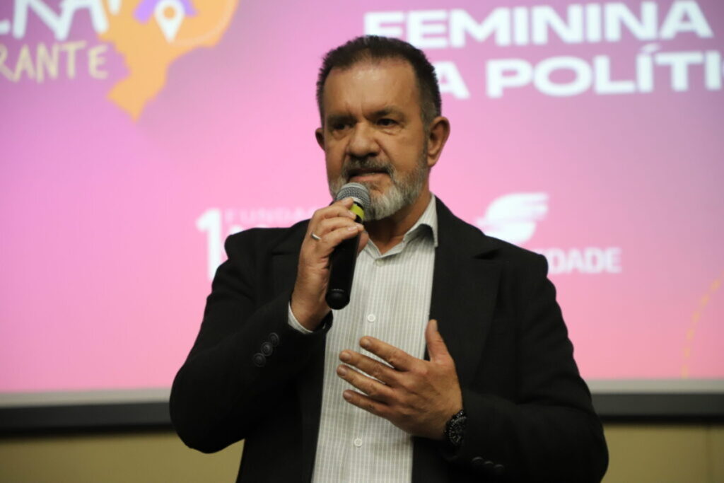 INSS: Mendonça bloqueia bens de dirigente de partido político inss:-mendonca-bloqueia-bens-de-dirigente-de-partido-politico