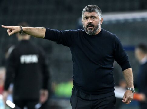 idolo-da-italia-promete-sair-do-pais-caso-a-selecao-nao-va-a-copa