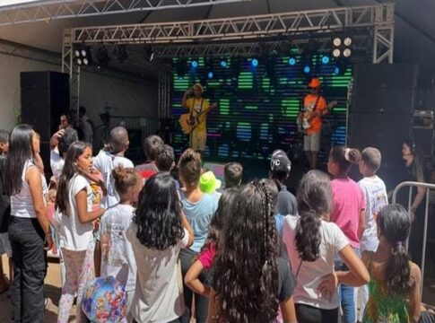 arniqueira-celebra-6o-aniversario-com-primeiro-sarau-literario