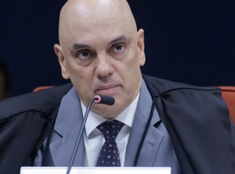moraes-manda-soltar-presa-do-8-de-janeiro-com-problemas-de-saude