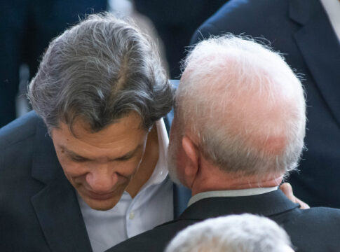 apos-derrota-em-mp,-lula-recebe-haddad-para-discutir-alternativas