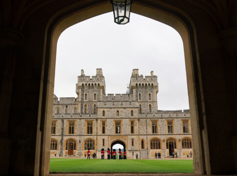 kate-e-william-tem-reencontro-especial-com-jovem-casal-da-realeza