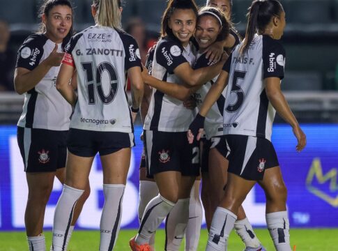 corinthians-se-classifica-para-decisao-da-copa-libertadores-feminina