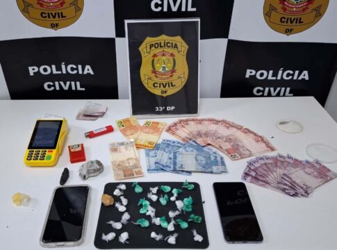 traficante-e-presa-com-32-porcoes-de-cocaina-escondidas-nas-roupas