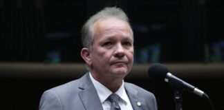 e-mail-de-ex-presidente-do-inss-revela-pedido-de-deputado-por-entidade