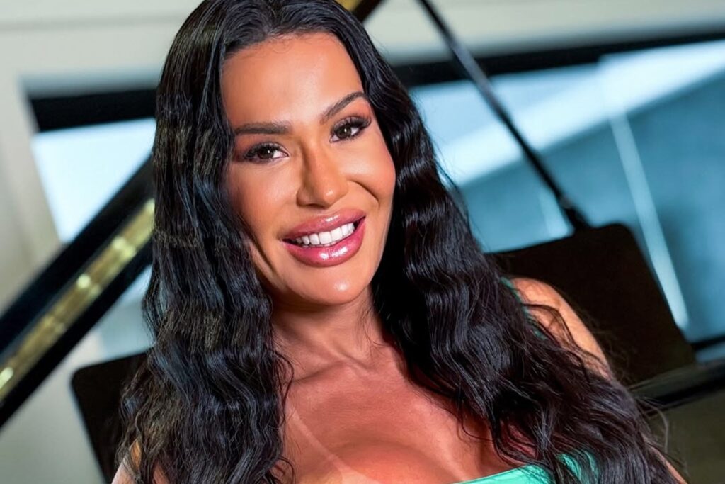 gracyanne-barbosa-e-assaltada-e-tem-carro-levado-no-rio-de-janeiro