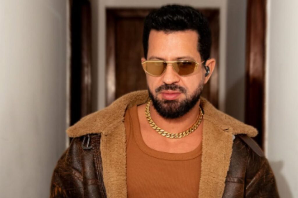 em-meio-a-briga-com-ex,-dennis-dj-vai-a-justica-apos-confusao-com-voo