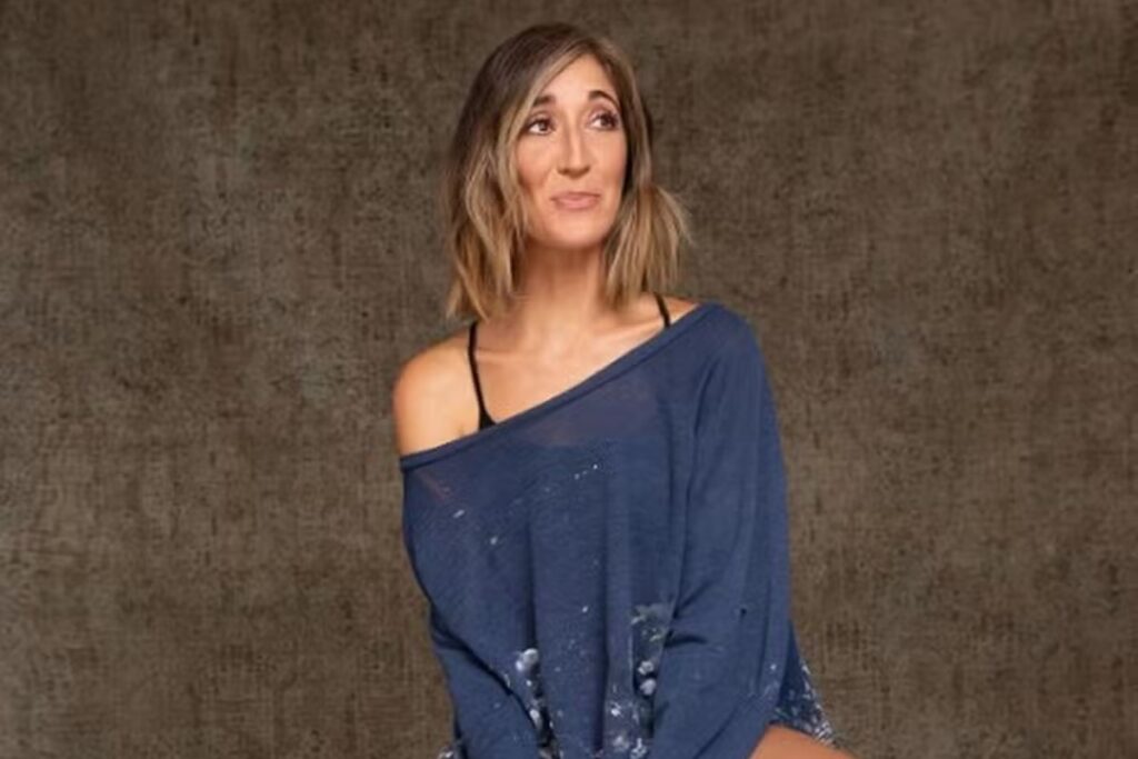 mulher-viraliza-ao-entrevistar-ex-namorados-e-expor-tudo-em-podcast