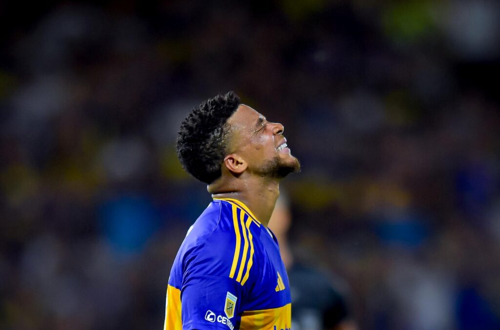 boca-juniors-planeja-reformulacao-e-barca-com-sete-nomes.-confira