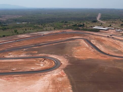 stock-car-realiza-primeira-etapa-noturna-da-historia-em-cuiaba