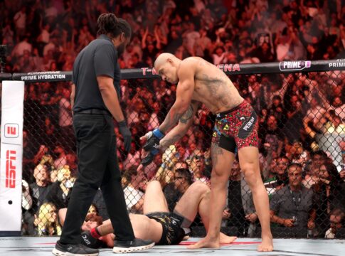 alex-poatan-questiona-suposta-lesao-de-ankalaev-no-ufc-320:-“estranho”