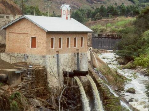 ambar-energia,-da-j&f,-conclui-compra-de-quatro-usinas-da-cemig-em-mg