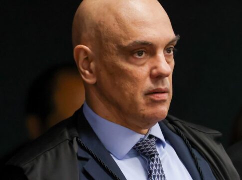 moraes-corrige-mandado-e-manda-soltar-presa-do-8-de-janeiro