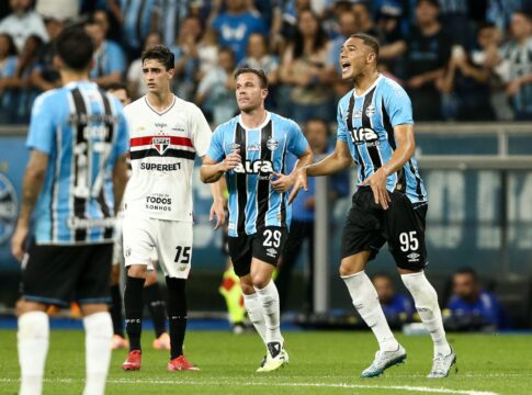 gremio-mantem-invencibilidade-em-casa-contra-o-sao-paulo;-confira