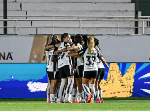 libertadores:-corinthians-mostra-bastidores-da-classificacao-a-final