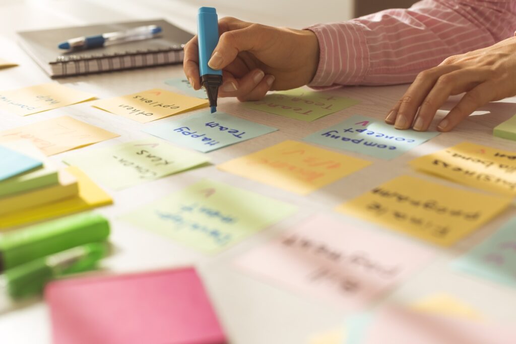 quatro-signos-vao-precisar-rever-a-carreira-em-outubro;-descubra-quais