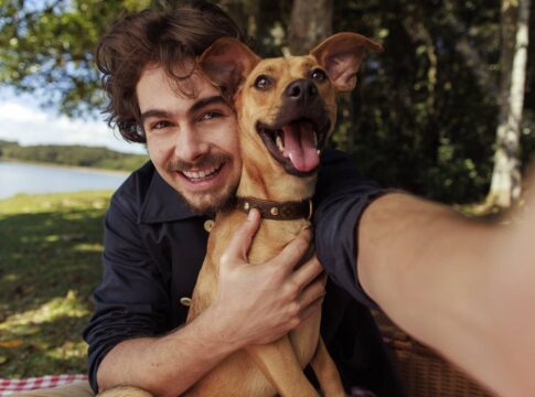 o-filme-brasileiro-que-esta-no-top-1-da-netflix-em-22-paises