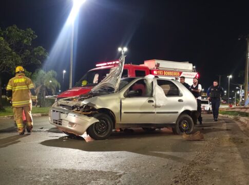 motorista-bebado-e-detido-apos-perder-controle-do-carro-e-bater-no-df