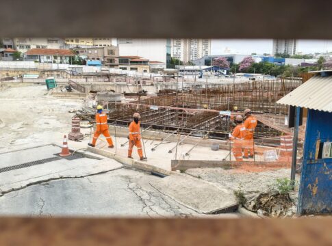 dona-de-imovel-relata-depressao-e-perda-da-renda-apos-obra-do-metro