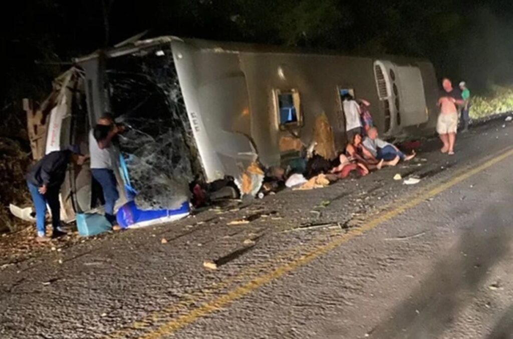 pe:-apos-acidente-com-17-mortos,-motorista-diz-que-deixara-o-trabalho