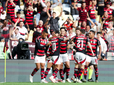 flamengo-mantem-invencibilidade-diante-do-palmeiras-no-brasileirao