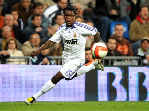 ex-jogador-do-real-madrid-e-internado-na-holanda,-vitima-de-avc