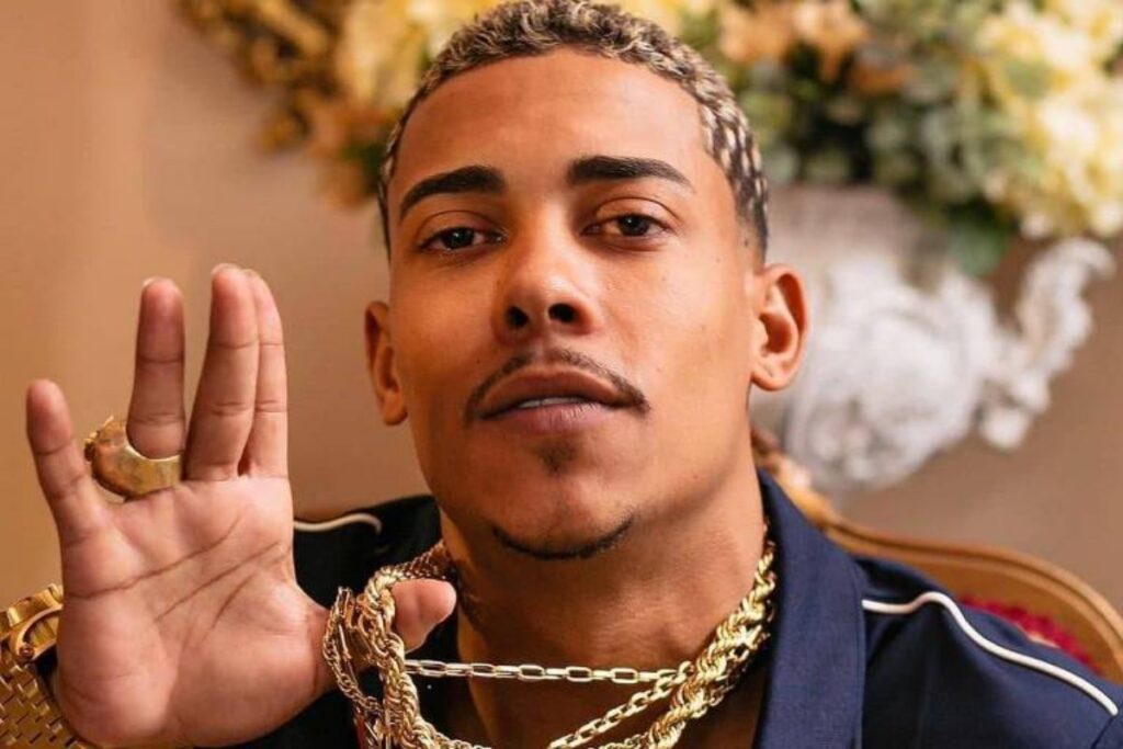 veja-momento-que-mc-poze-chega-a-alerj-para-prestar-depoimento