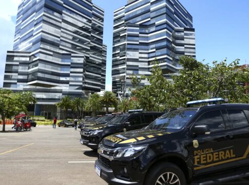 pf-quer-investigar-entrada-de-ex-assessor-de-bolsonaro-nos-eua