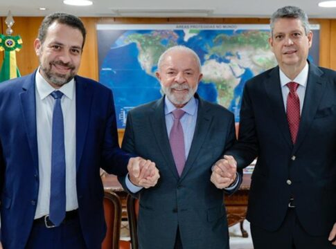 lula-anuncia-boulos-no-lugar-de-marcio-macedo-na-secretaria-geral