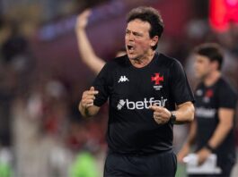 diniz-elogia-atuacao-corajosa-do-vasco-apos-vitoria-e-destaca-barros