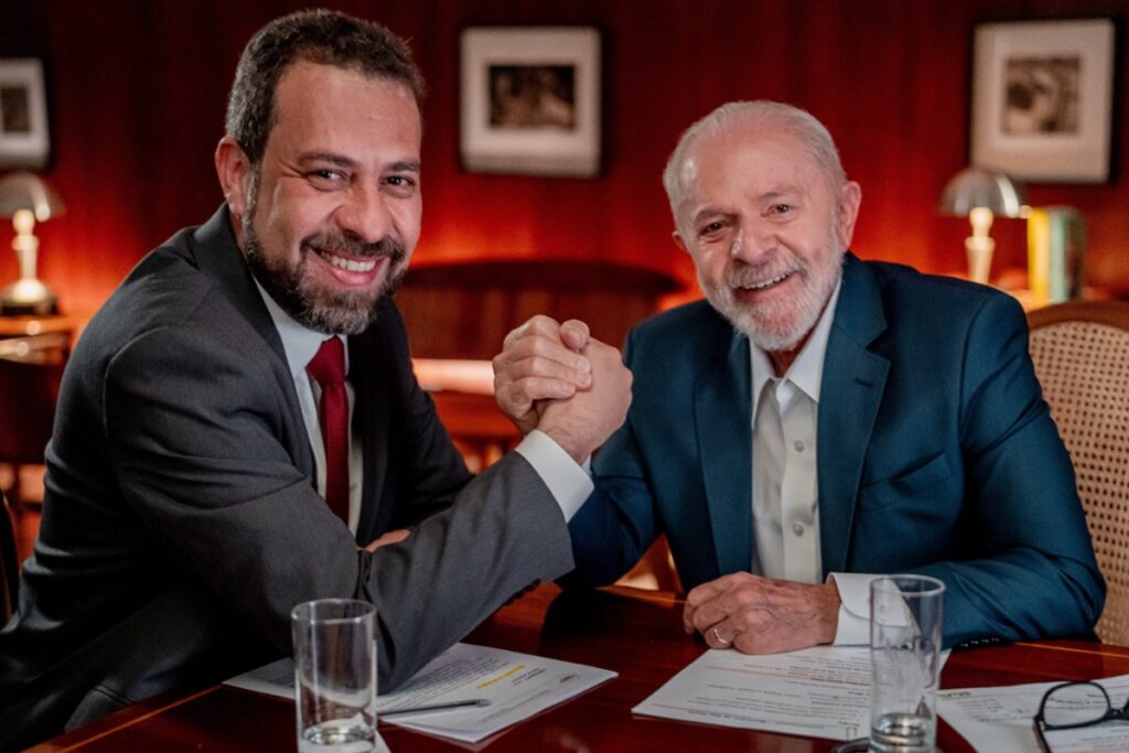 boulos:-principal-missao-como-ministro-sera-“colocar-o-governo-na-rua”