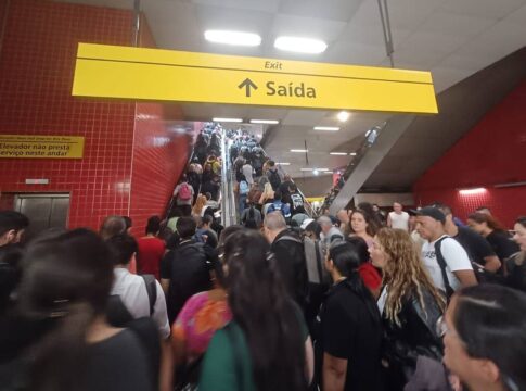 linha-4-amarela-amanhece-com-lentidao-e-bloqueios-nesta-terca-(21/10)