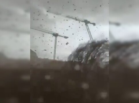 tornado-forte-na-franca-derruba-guindastes-e-mata-uma-pessoa;-video