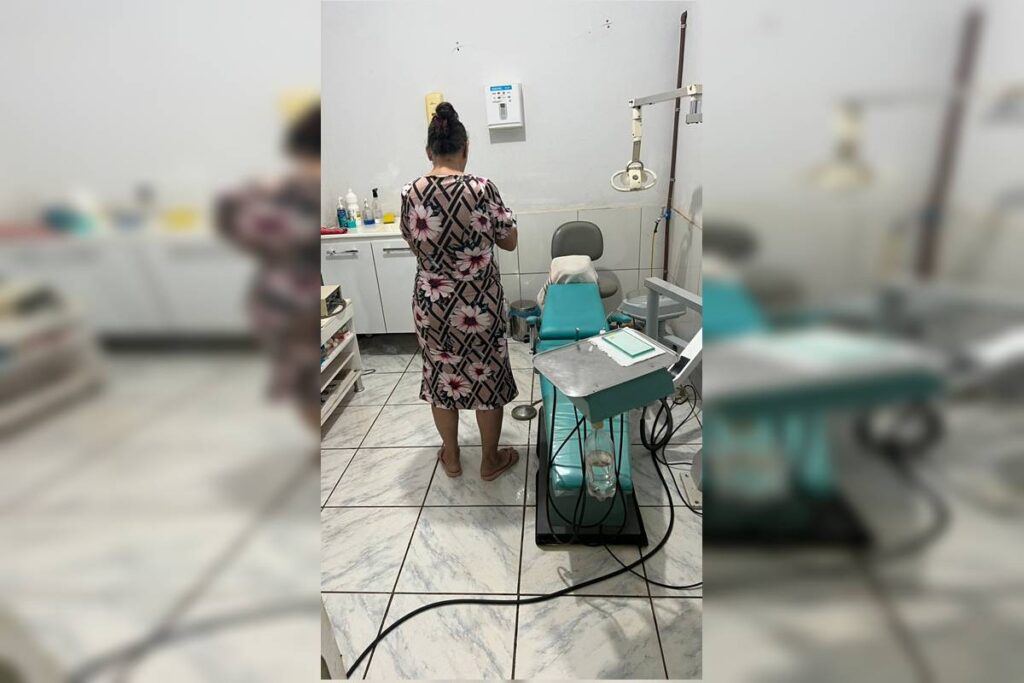 falsa-dentista-e-presa-por-operar-pacientes-em-consultorio-clandestino
