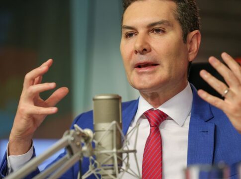 recursos-do-reforma-brasil-estao-garantidos,-diz-ministro-das-cidades