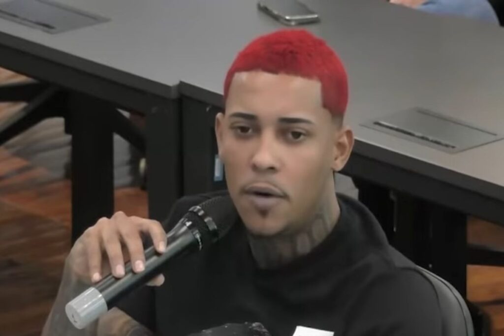 mc-poze-sobre-devolucao-de-seu-carro-apos-roubo:-“me-acho-fenomenal”